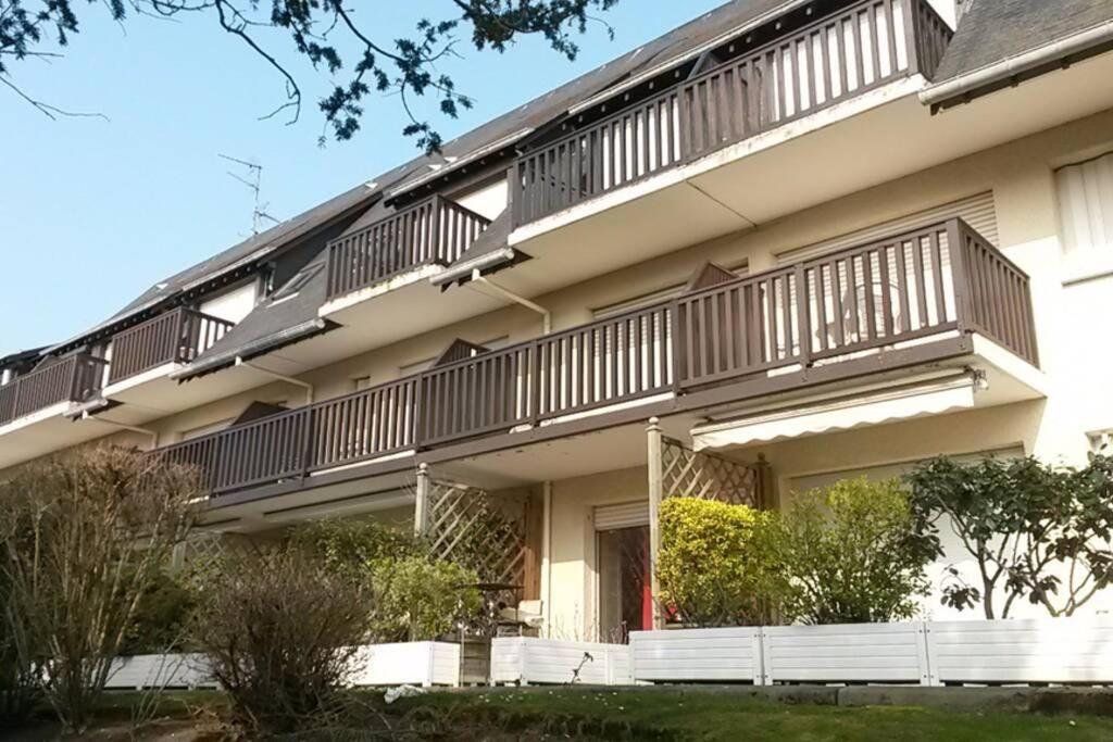 Coeur De Cabourg- Joli Studio Avec Terrasse - Apartment Екстериор снимка